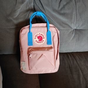 Mini Fjallraven backpack